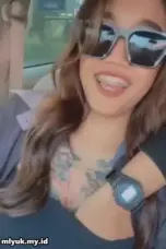 Cewek Simpanan Blowjob Anggota DPRD Di Mobil